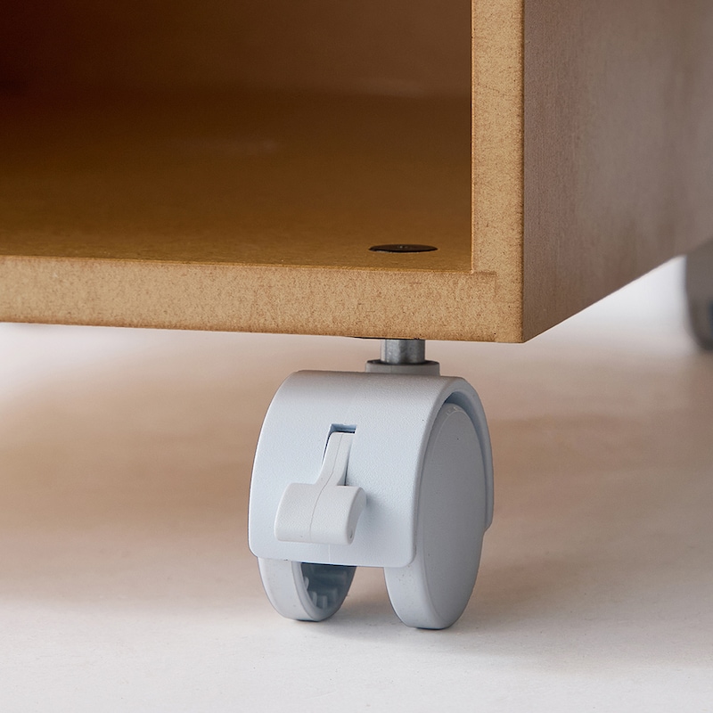 ストッパー付きのキャスター