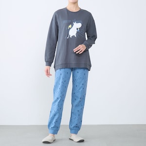 モデル身長171cm／M　※写真は撮影用のため股下＋6cmになります。