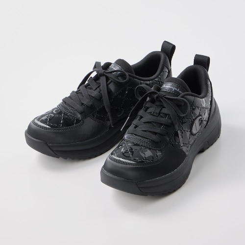 キルティング風型押しスニーカー