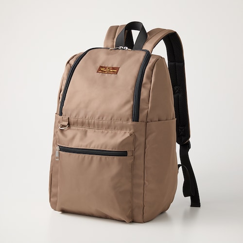 口がガバッと開いて身体にフィットするリュックサック（選べるキャラクター）