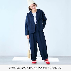 モデル身長162cm／M　ネイビー着用