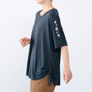 モデル身長168cm／M