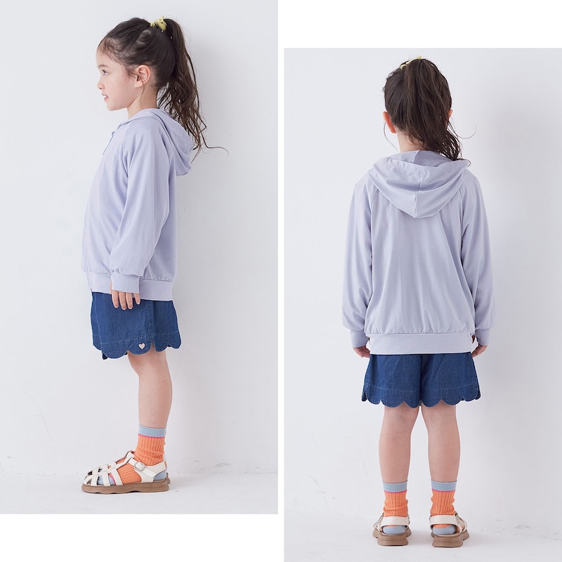 ペールブルー／モデル身長107.5cm・110サイズ着用