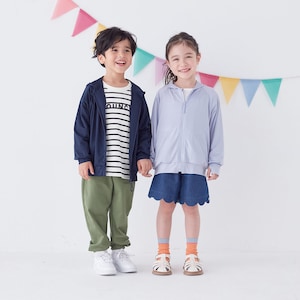 左)ネイビー／108cm・110、右)ペールブルー／107.5cm・110