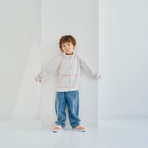 モデル身長106cm、110サイズ着用