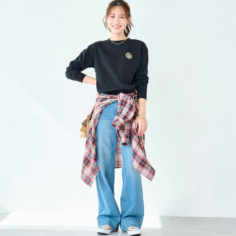 モデル身長168cm／M　リメンバー・ミー着用