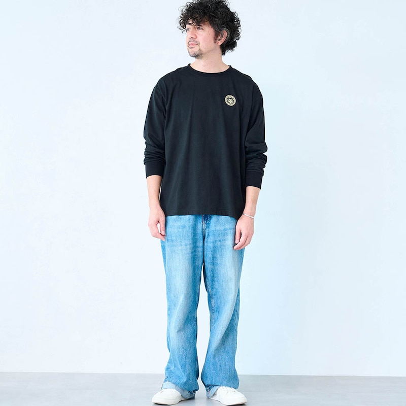 モデル身長179cm／LL　リメンバー・ミー着用