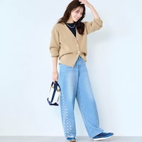 モデル身長168cm／M ※写真は撮影用のため股下+6cmになります。