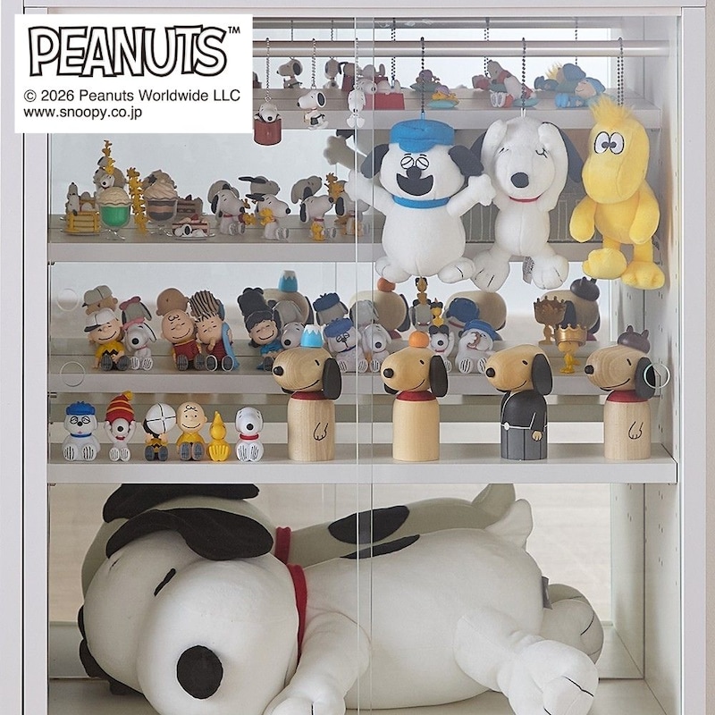 ※ディスプレイしているぬいぐるみ・フィギュアは株式会社タカラトミーアーツの商品です。（こけしを除く）