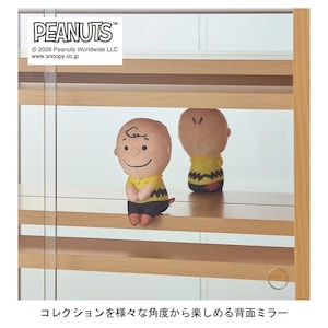 ※ディスプレイしているぬいぐるみ・フィギュアは株式会社タカラトミーアーツの商品です。