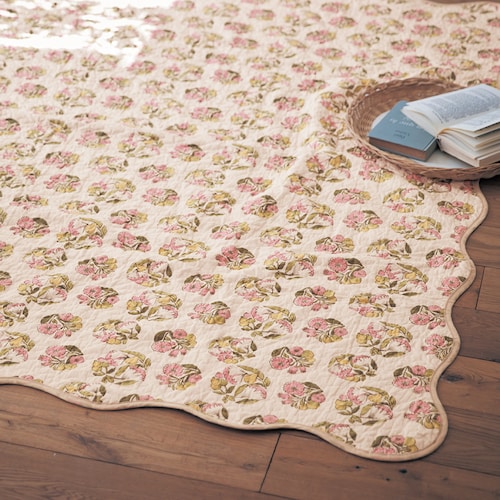 綿素材を使ったウォッシュキルトのマルチカバー・ソファカバー／春のブーケ 「ミニラボ」