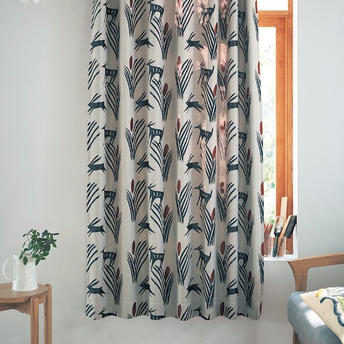 【お買い得な既製サイズ】 アートを楽しむジャカード織りのアニマルテイスト形状記憶カーテン ＜2枚組／1枚＞