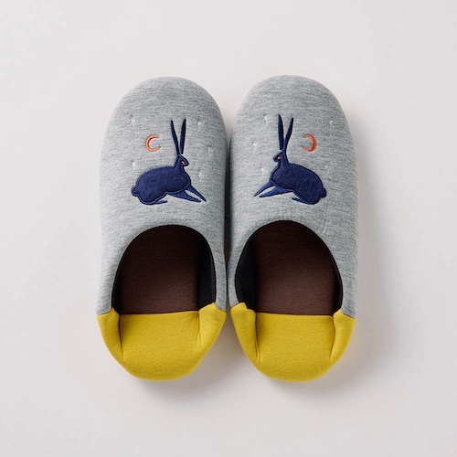 アートを楽しむスリッパ