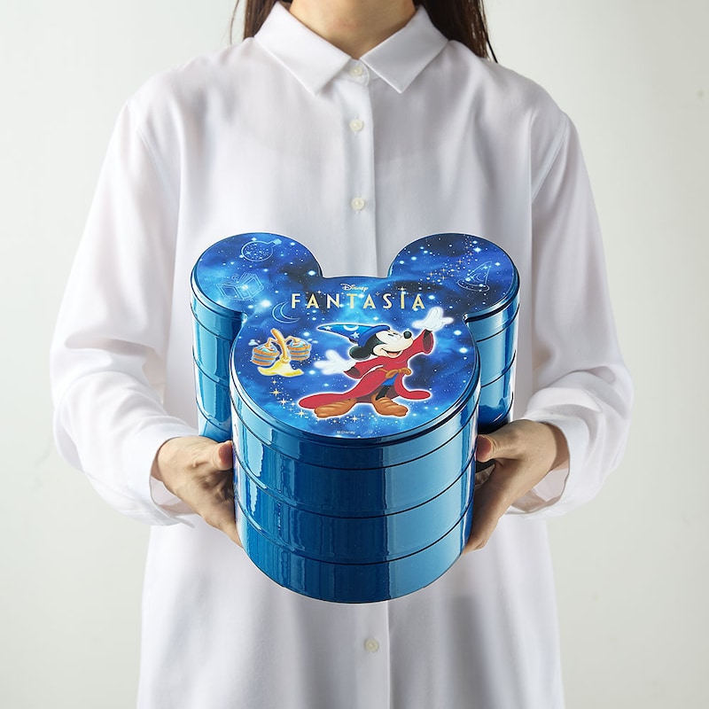 重箱サイズ／三段重：約24×22.5×17(高さ)cm