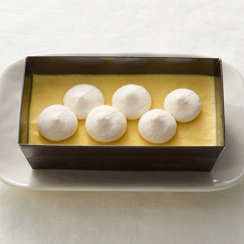 チーズケーキ　※お皿は付属しません