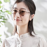 ライトブラウン