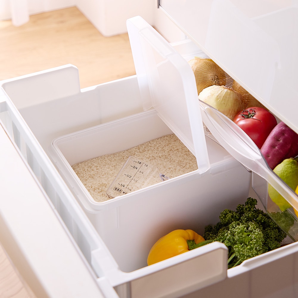 【ベルメゾン】野菜室にも入る密閉パッキン付き米びつ