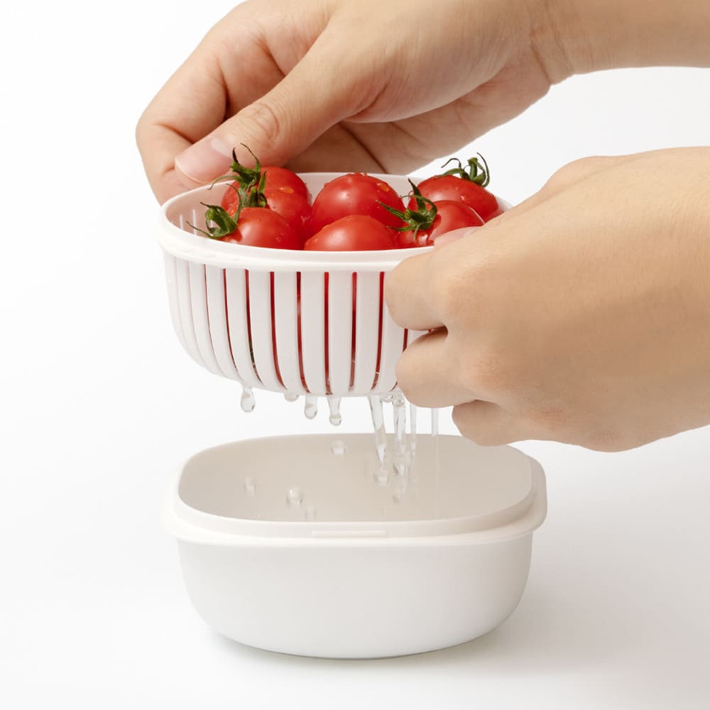 野菜を洗ってそのまま保存するのにも重宝します