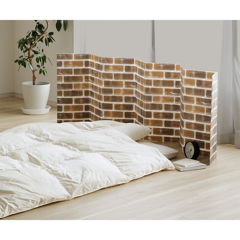 寝室、布団周りで