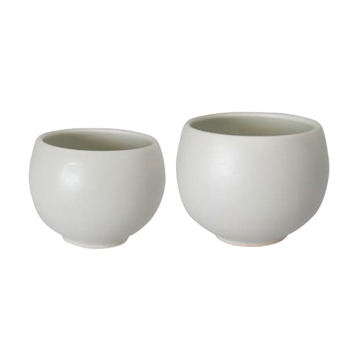 美濃焼 手に馴染む、ころころまあるいフォルムの湯のみ＜130／180ml＞