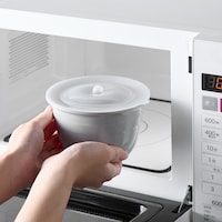 電子レンジOKで、さまざまな料理に対応