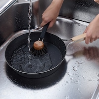 調理が終わったら、洗剤を使わずささっとあらうのがこびりつかないポイント