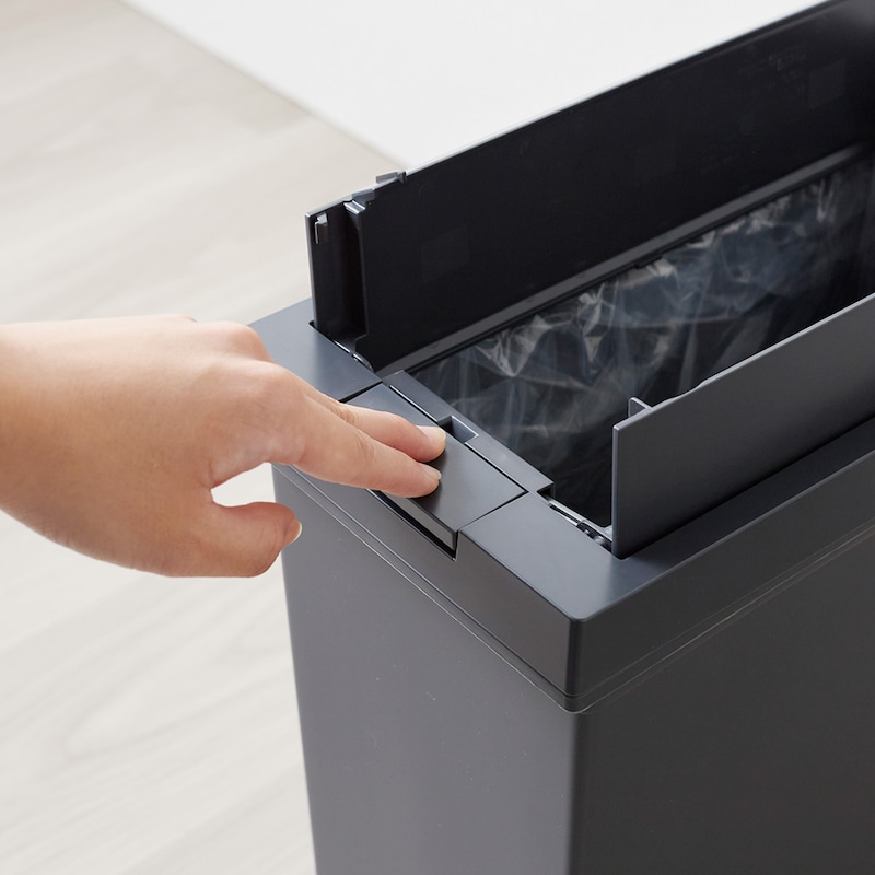 プッシュ式で片手ラクラク開閉