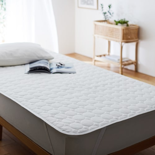 やわらかな綿ガーゼの敷きパッド