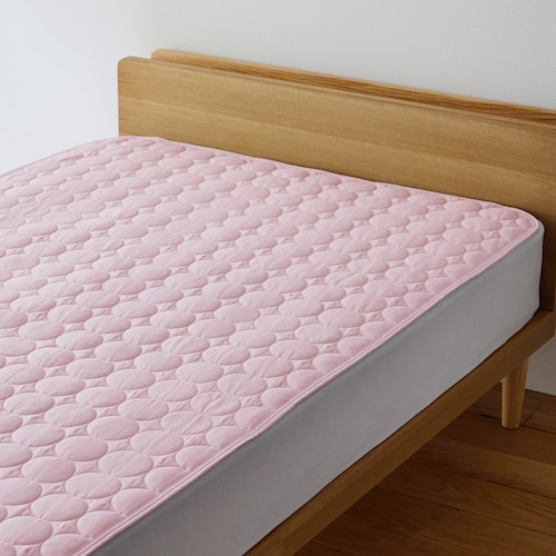 やわらかな綿ガーゼの取り換え簡単！置くだけ敷きパッド