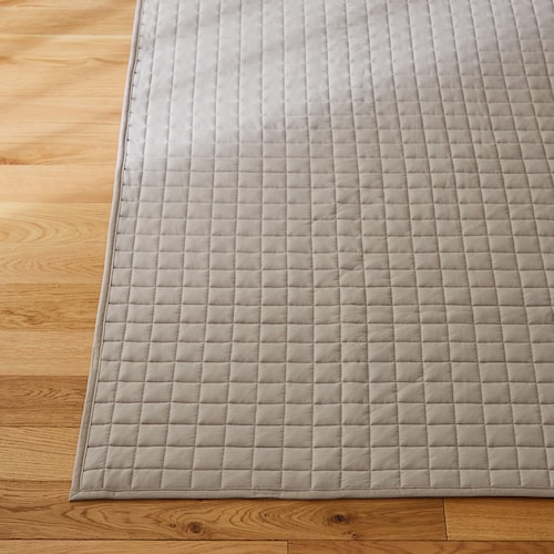 さらっと生地×あったか生地のリバーシブルキルトラグ