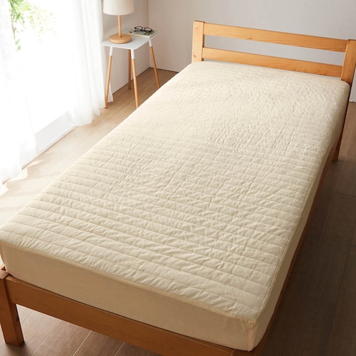 洗いをかけた綿素材のボックスシーツ敷きパッド