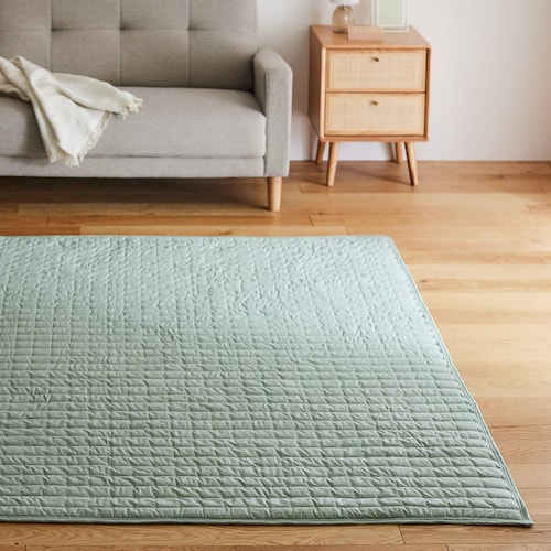 洗いをかけた綿素材の撥水キルトラグ