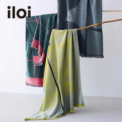 北欧スタイルのシェニールブランケット