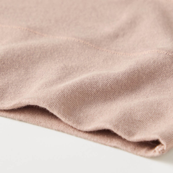 オーガニックコットンを使ったお腹もお尻もすっぽりカバーしてくれるショーツ