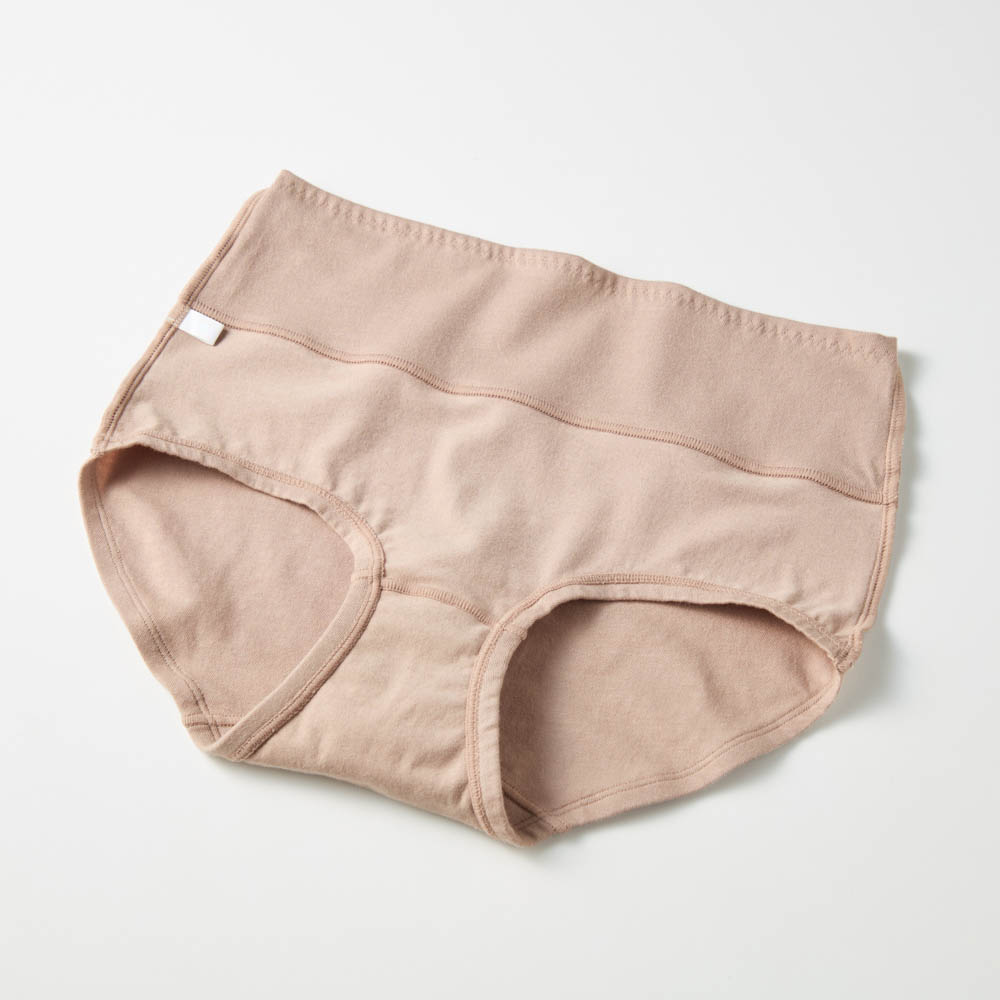 オーガニックコットンを使ったお腹もお尻もすっぽりカバーしてくれるショーツ オーガニックコットンを使ったお腹もお尻もすっぽりカバーしてくれるショーツ