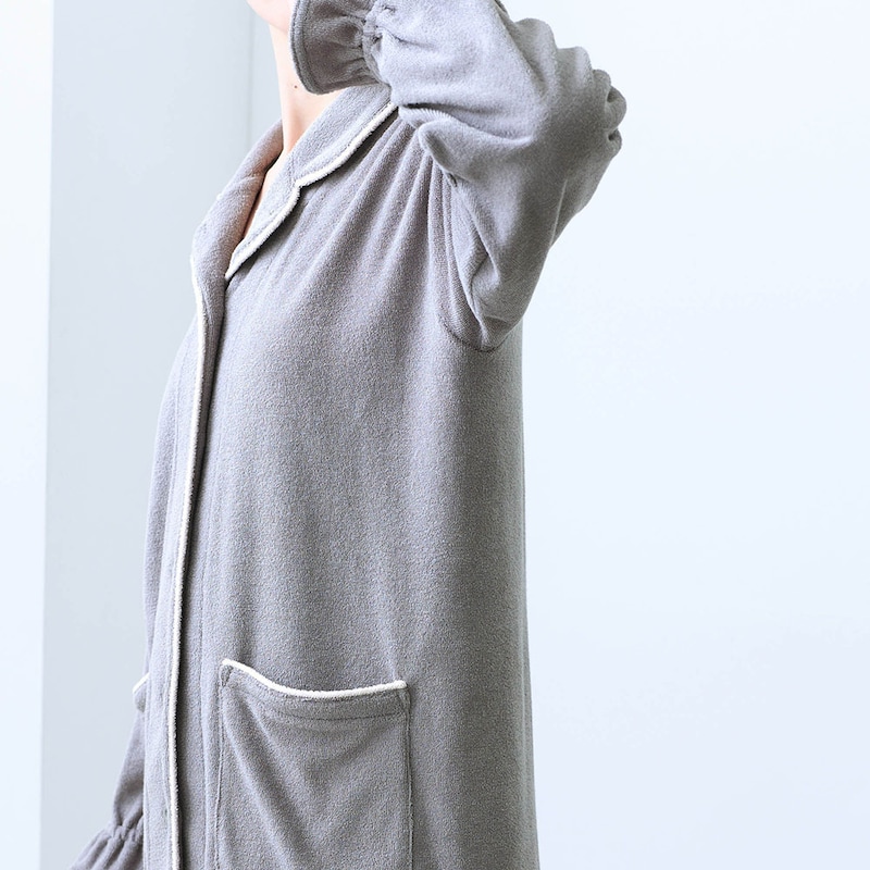 脇に縫い目のない仕様でやさしい肌あたりに