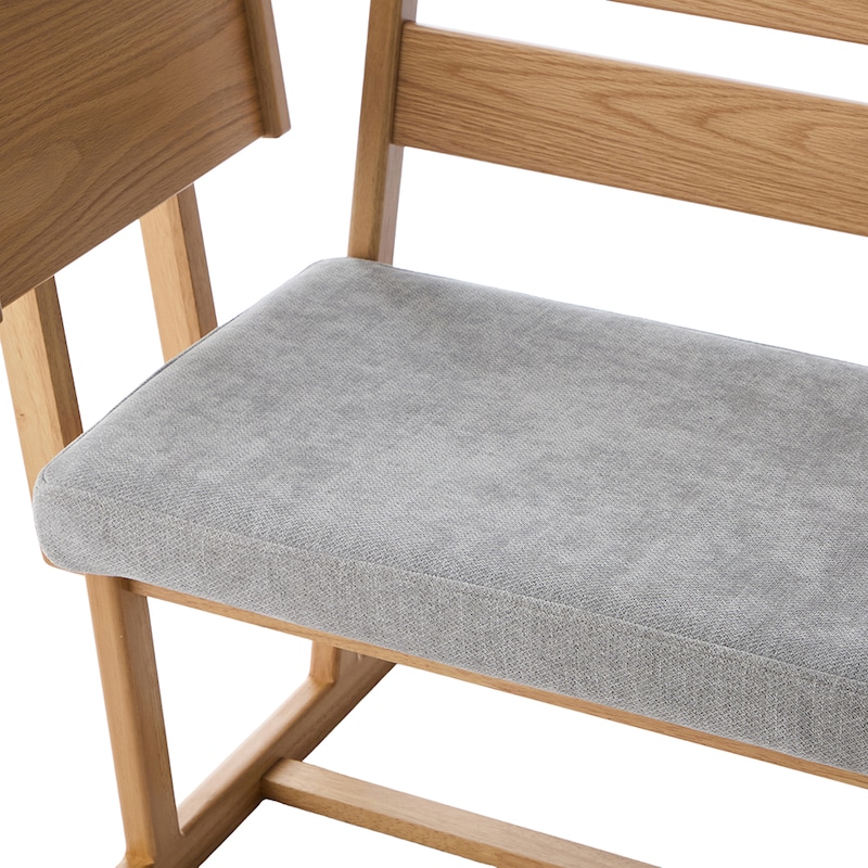 程よい硬さの座面/L字ベンチ