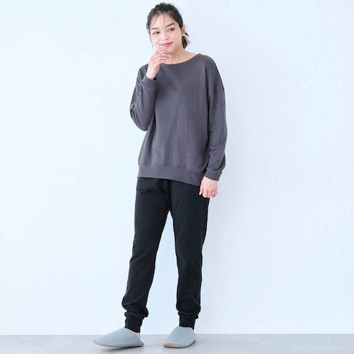 たっぷりコットンのやわらか無地パジャマ