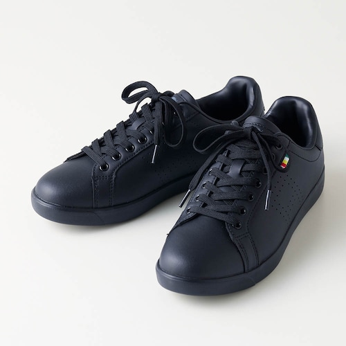 コートスニーカー