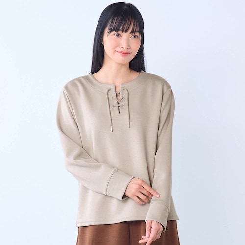 レースアップダンボールプルオーバー