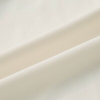 上品な光沢のある素材でシワが気になりにくい
