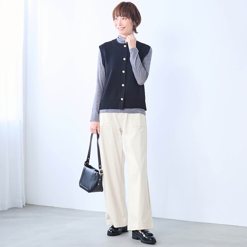 モデル身長170cm／M　※写真は撮影用のため股下＋3cmになります。