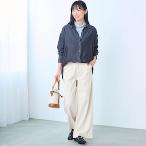 モデル身長164cm／M　※写真は撮影用のため股下＋3cmになります。