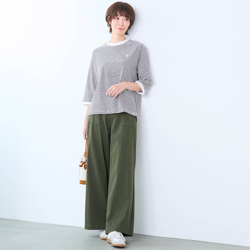 モデル身長170cm／M　※写真は撮影用のため股下＋3cmになります。