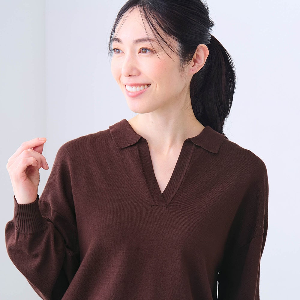 首まわりがすっきり見えするスキッパーデザイン