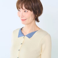 バイカラーデザインが着こなしのポイントに