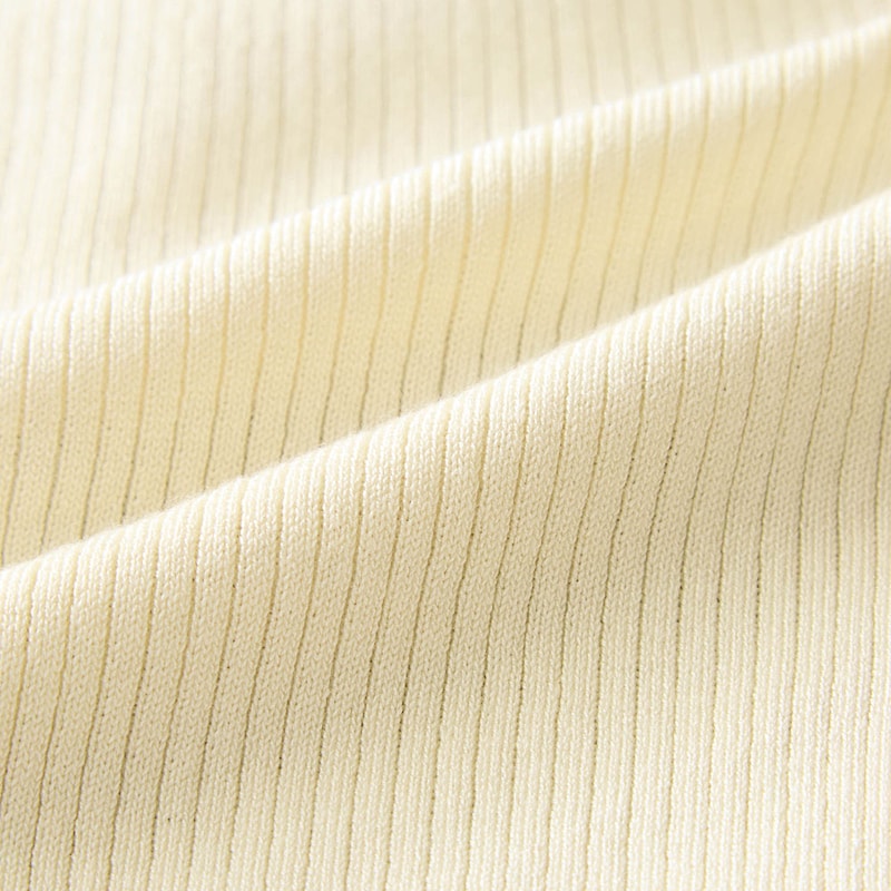 やわらかく肌あたりの優しいレーヨン素材