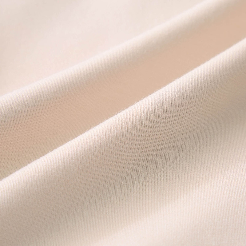 しっとり柔らかくなめらかなダンボール素材