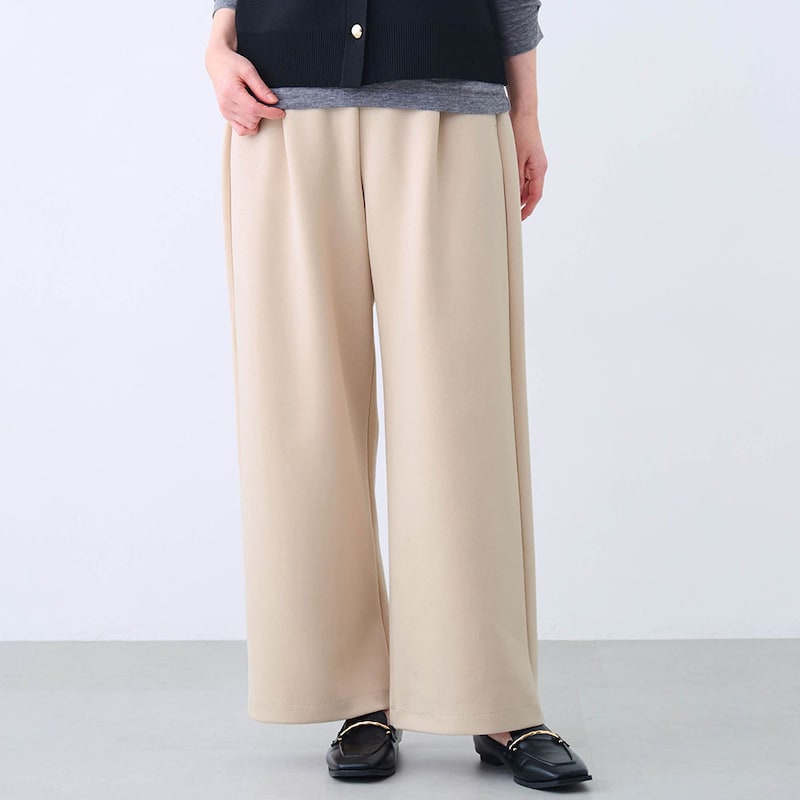 グレーベージュ