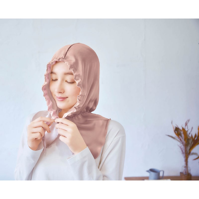 リボンで絞って脱げにくい